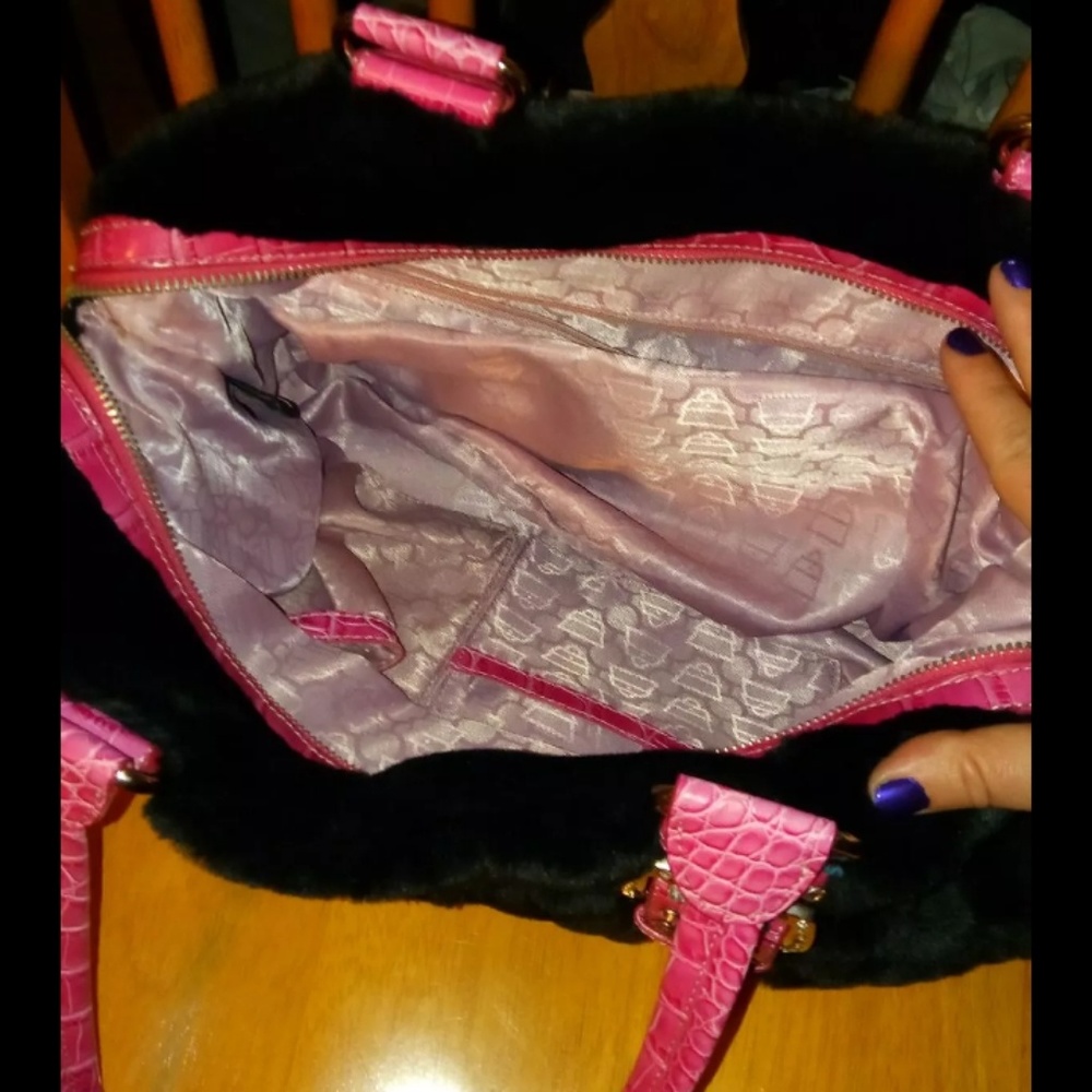 Kathy Van Zeeland handbag